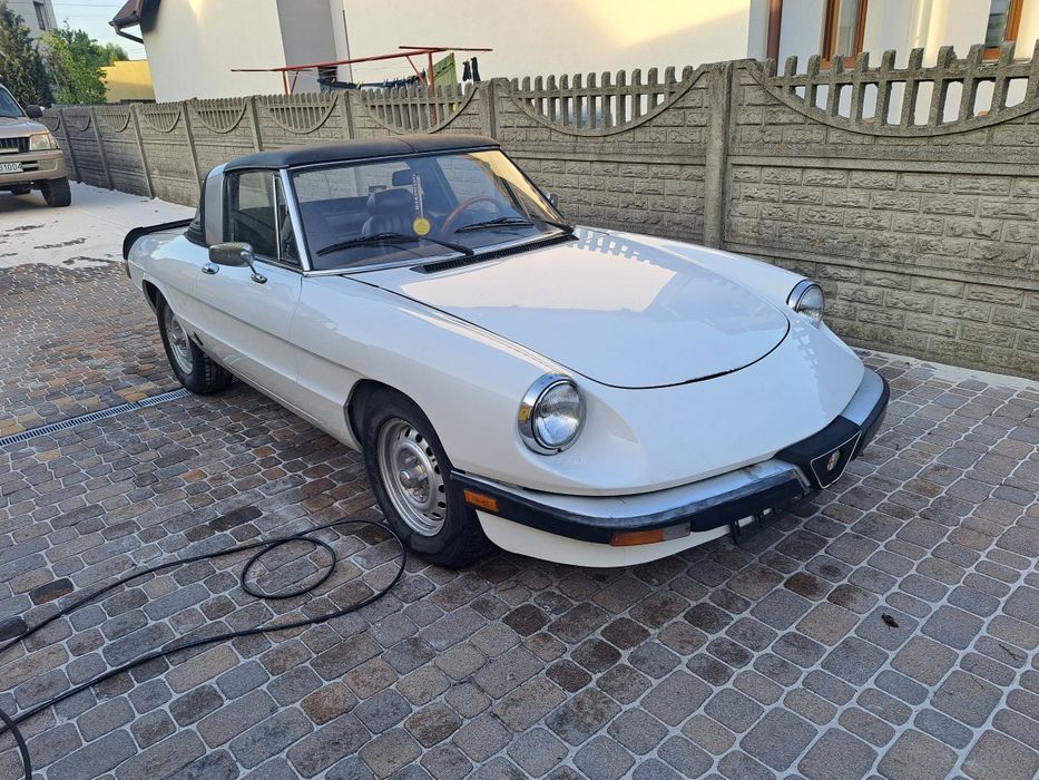 Wynajem auta do ślubu  alfa romeo spajder