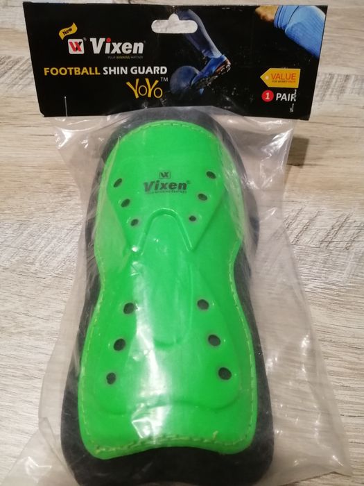 Футбольная защита голени Vixen