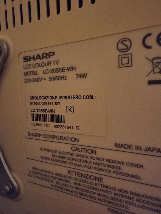 Телевизор LCD Sharp 20 диагонали