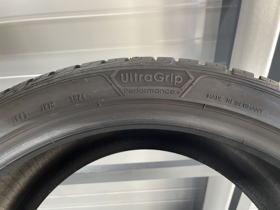 Зимові шини 265/40r21 Good Year. Ціна 10000 грн/шт.