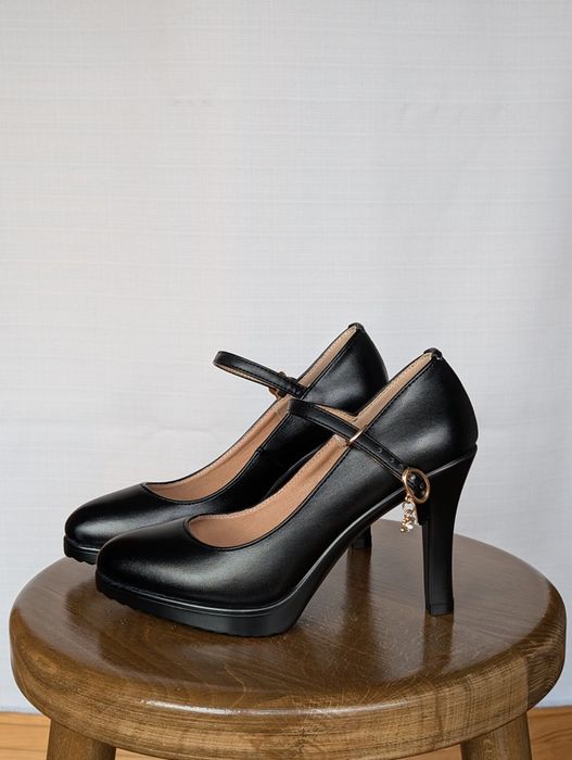 Buty na obcasie r.32 33, 21 cm