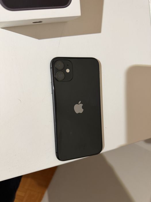 iPhone 11 em otimo estado