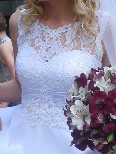 Свадебное платье