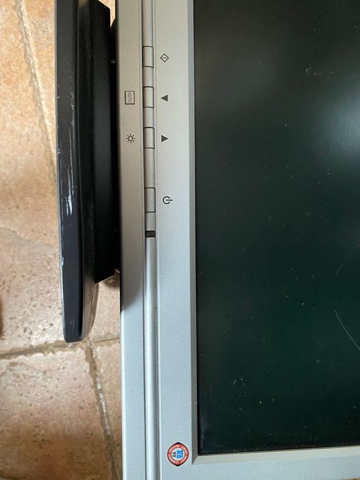 HP Compaq TFT1501 15 inch LCD monitor