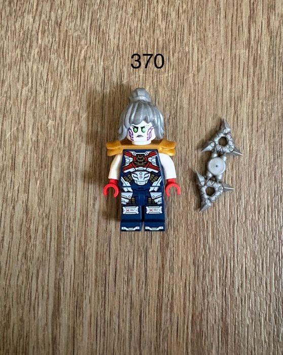Продам оригінальні фігурки LEGO Ninjago