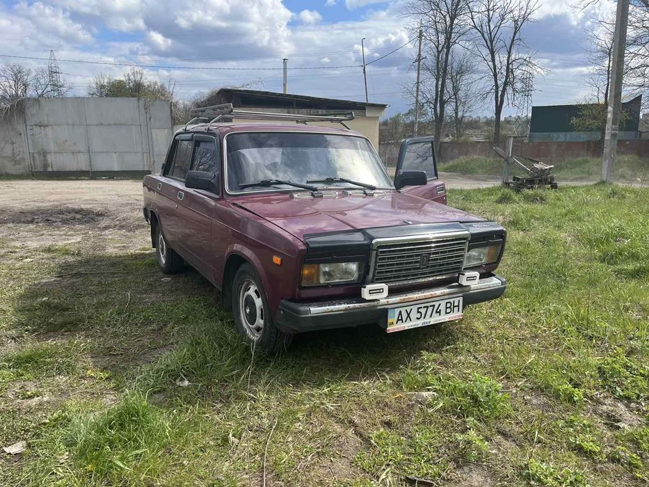 Продам ваз 2107 2004 год