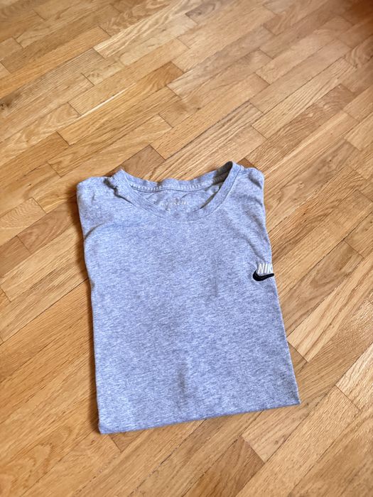футболка nike tee