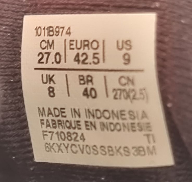 Оригінал 100% чоловічі кросівки asics novablast 5  eur 42.5