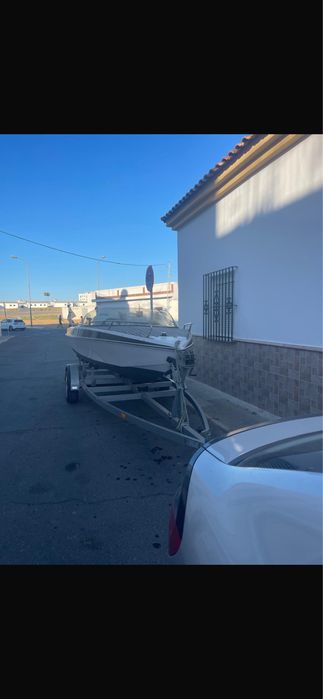 Vendo barco em muito bom estado