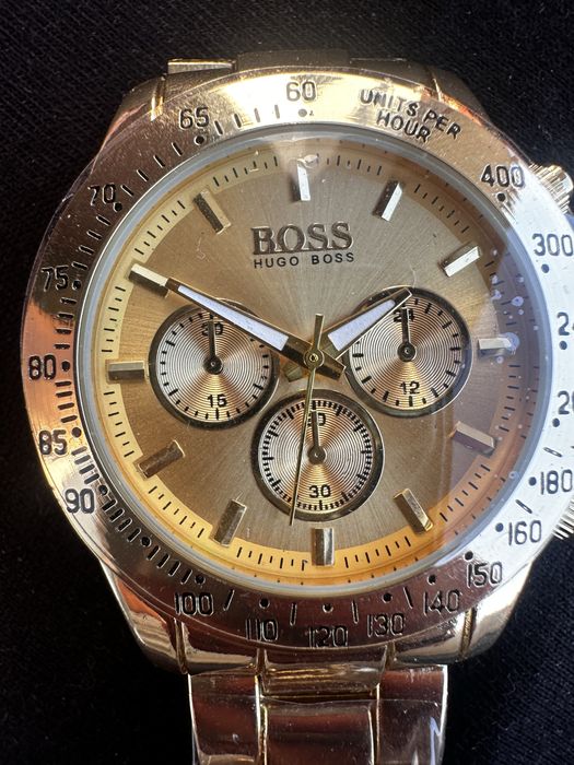 Zloty zegarek Hugo Boss