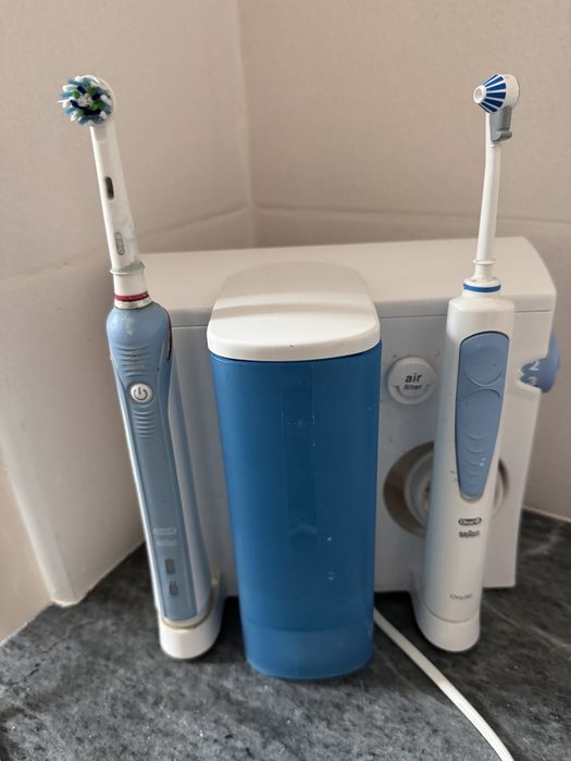 Centro dentario oral b