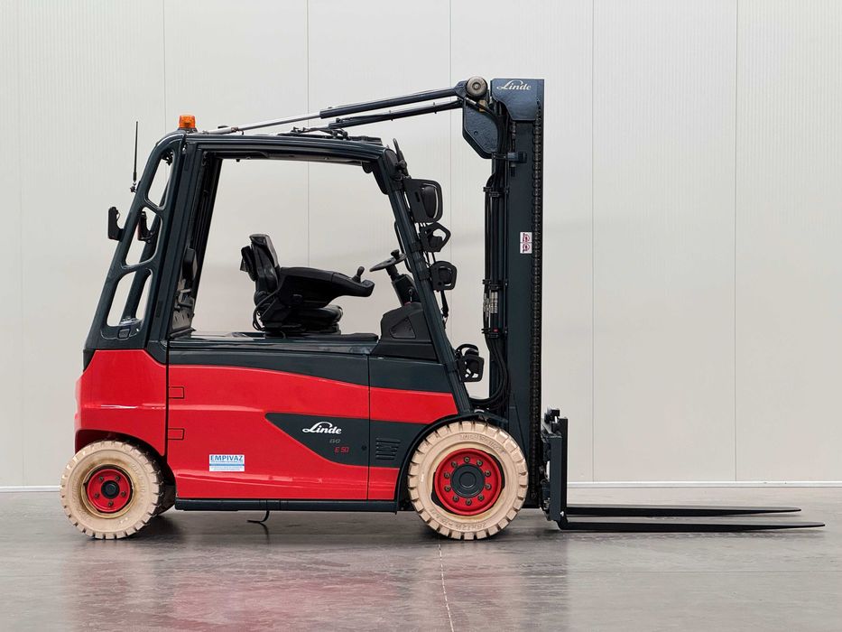 Empilhador Linde 5000 Kg - Elétrico