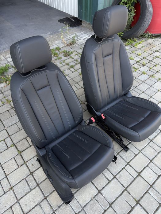 Сидіння Audi A4 B9 з підігрівом