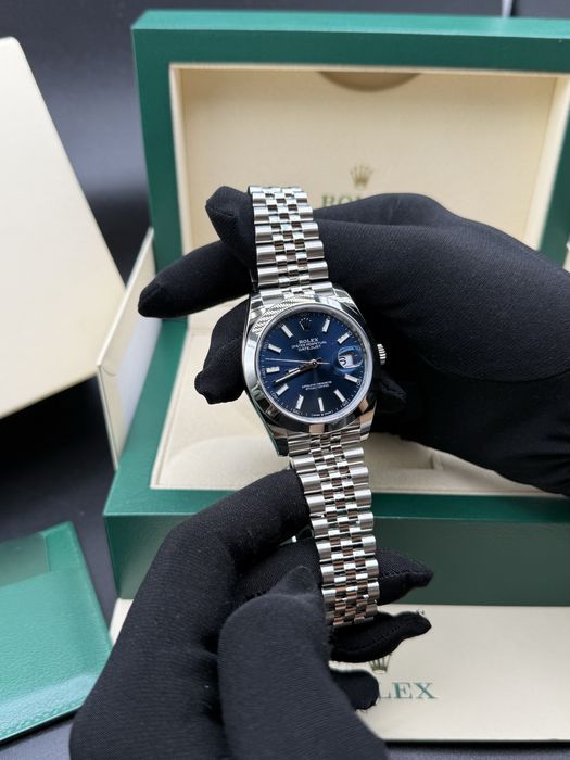 Rolex Datejust 41 мм — Ref. 126300 — Нові, повний комплект