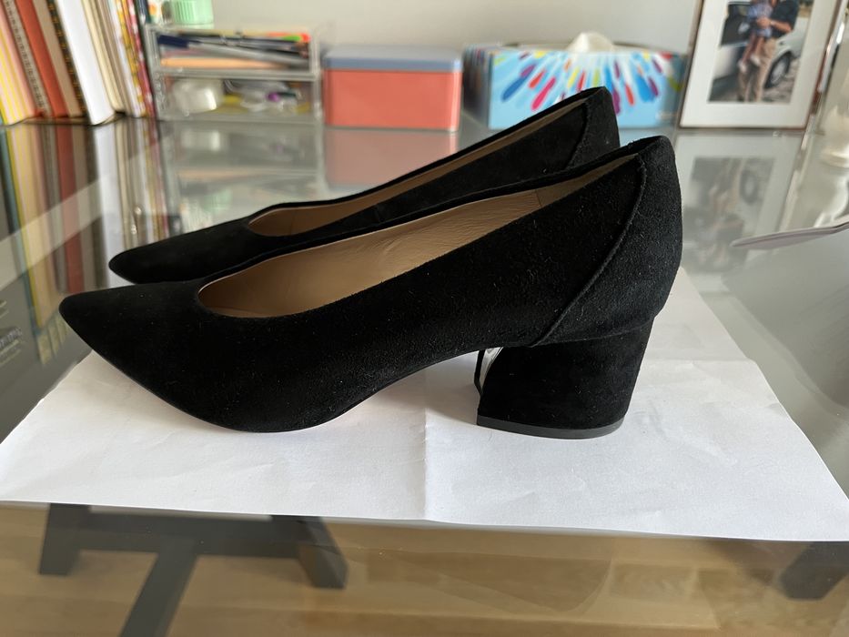Sapatos massimo dutti 36 praticamente novos (usados uma vez