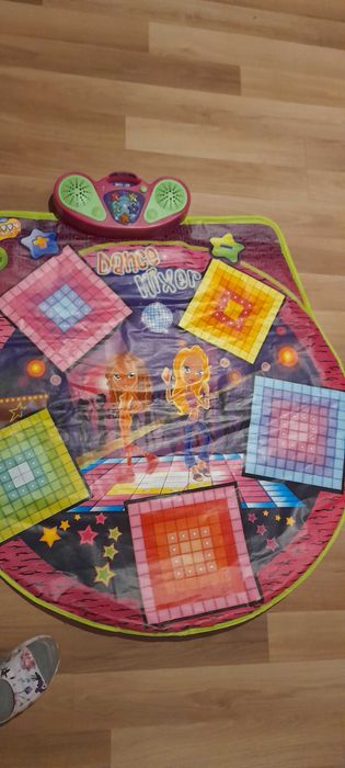 Mata taneczna dla dzieci