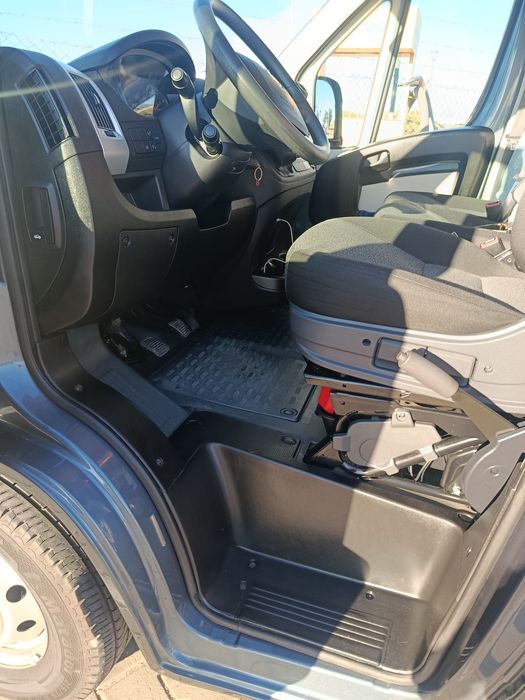 Fiat Ducato 6 lugares