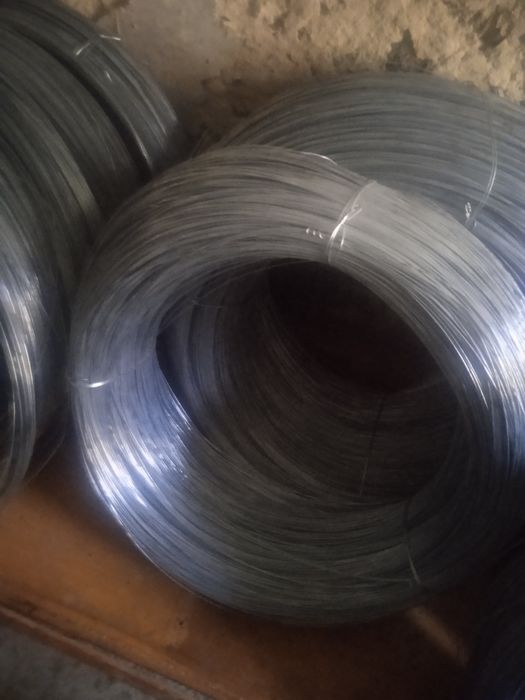 Сітка рабиця оцинкована та з пвх покриттям. Дріт для натяжки/вязальний