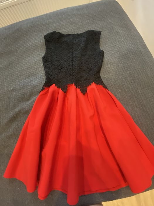 Сукня жіноча