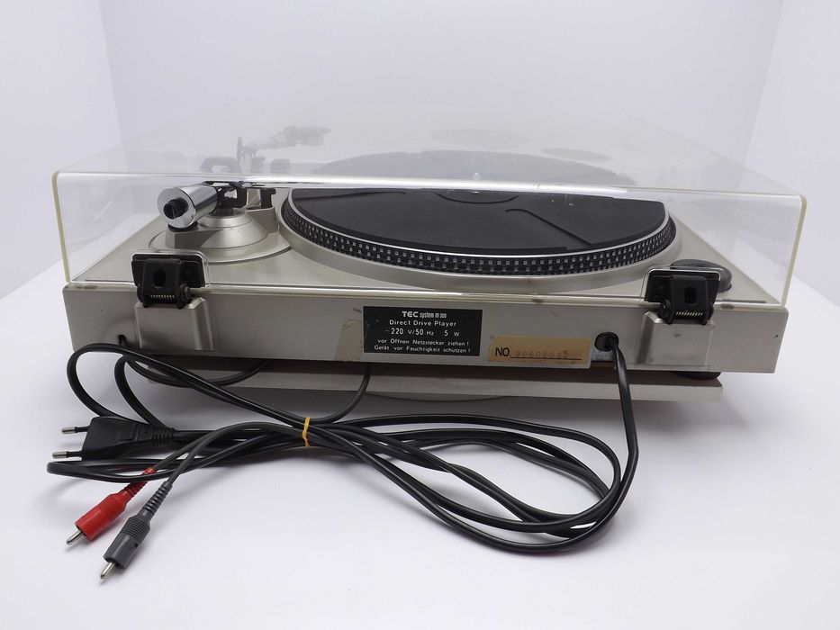Gramofon TEC System 300 M Direct Drive Player (Micro Seiki DD23)