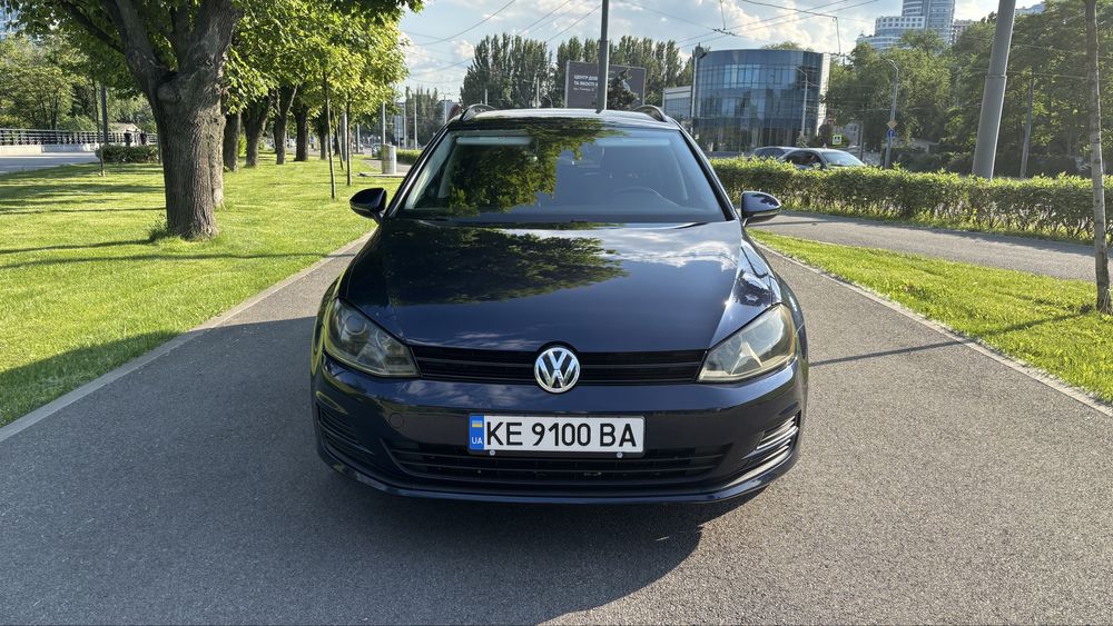 Volkswagen Golf 2.0 tdi variant