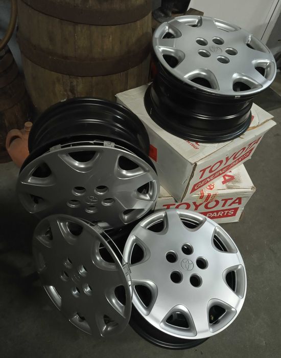 Jantes 14 Toyota Carina E Genuine Stock