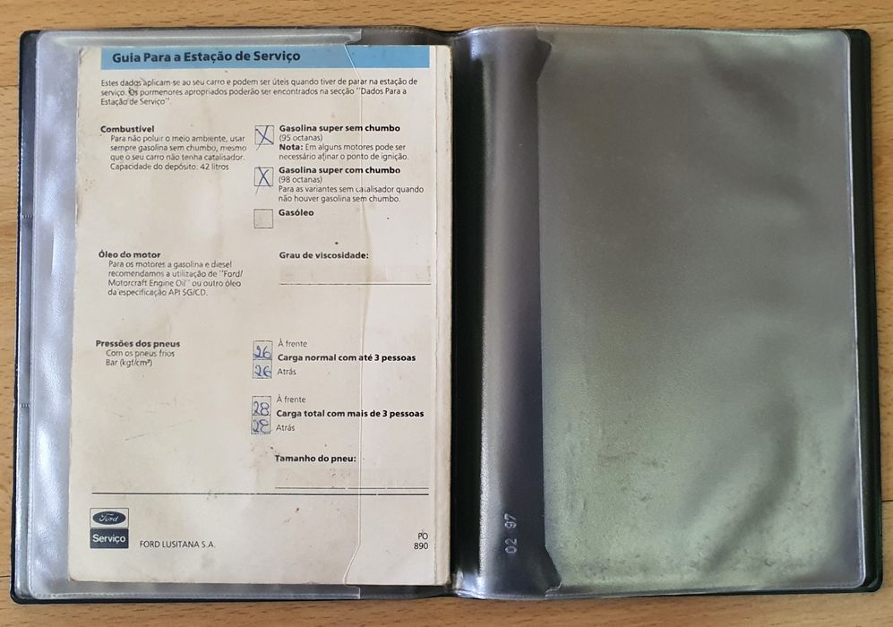 Bolsa de Documentos & Manual do proprietário  - Fiesta 1990