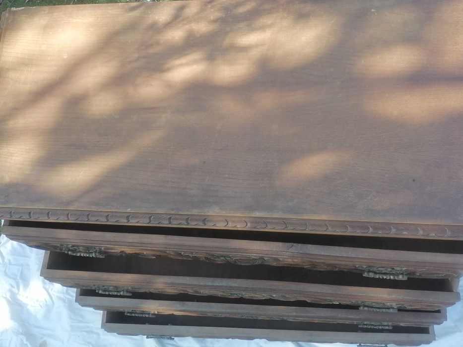 Móvel vintage castanho em madeira maciça como novo