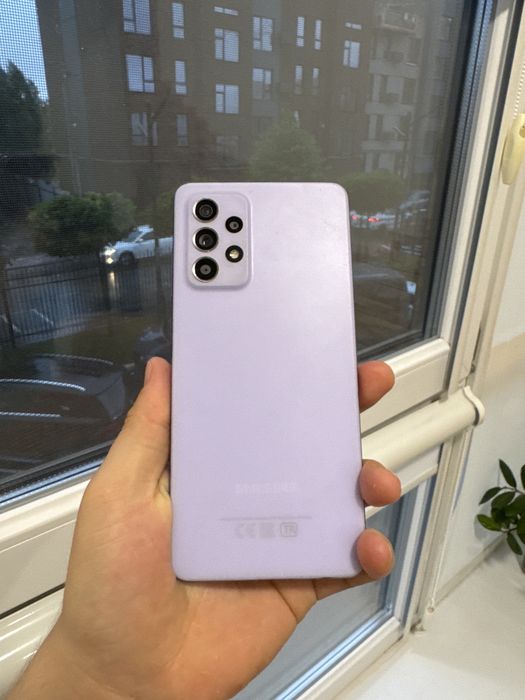 Продам телефон Samsung  Galaxy A52