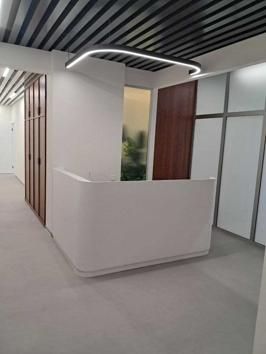 Продажа офиса 400 кв.м. с VIP ремонтом. Золотые ворота. Бизнес-центр.