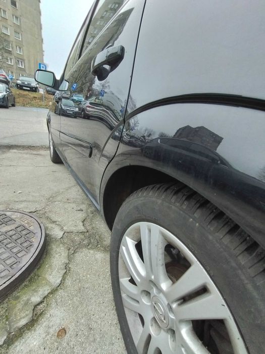 Opel Zafira b, дизель, механіка,  рік випуску жовтень 2010