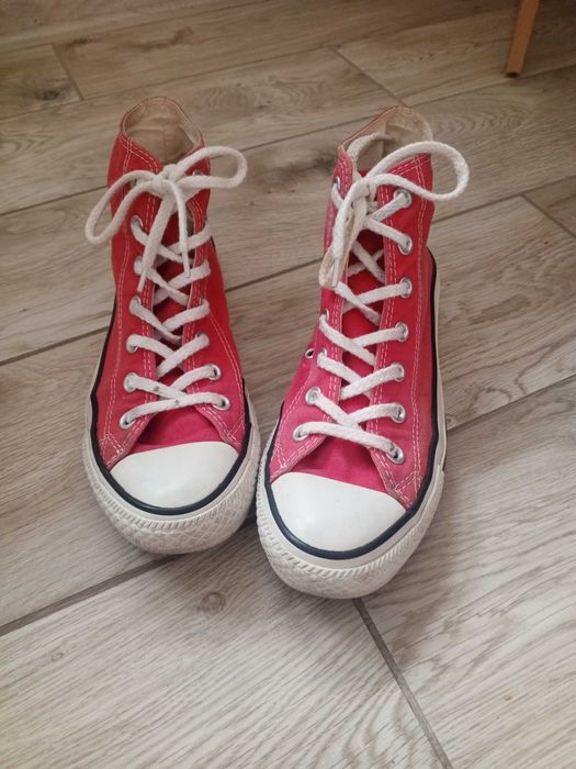 Converse długie czerwone 38