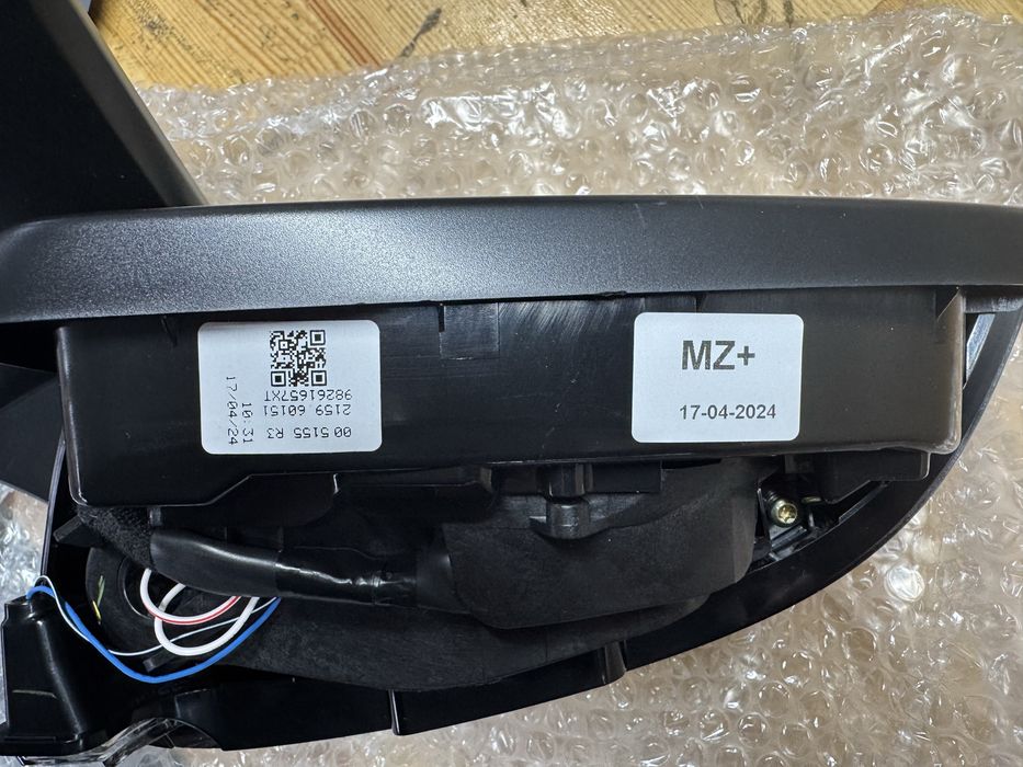 Дзеркало ліве взборі Citroen C5 AirCross (2022) 1635224180
