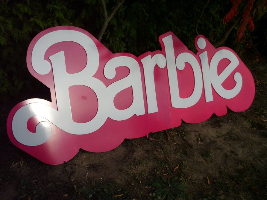 Plakaty duże i małe