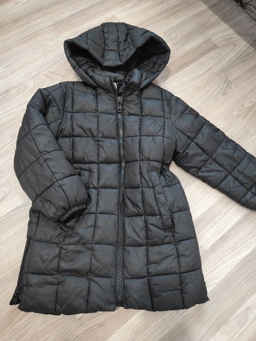Весеннее пальто Zara 116см