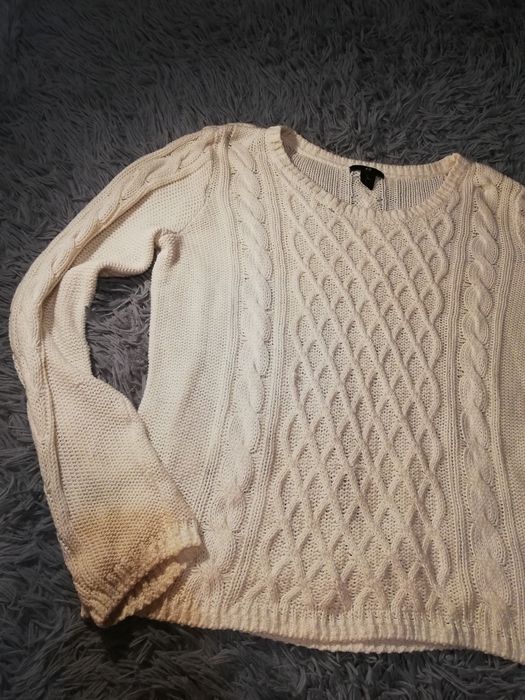 Biały przeplatany sweterek z H&M