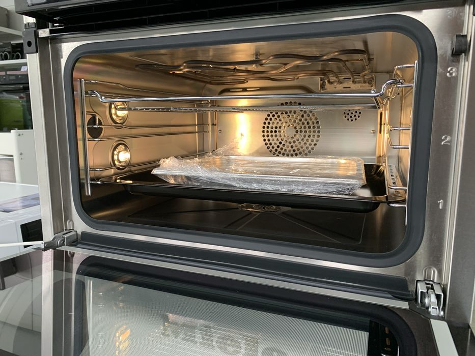 Пароконвектомат Miele DGC 7440 X комбі паровака міле духова шафа