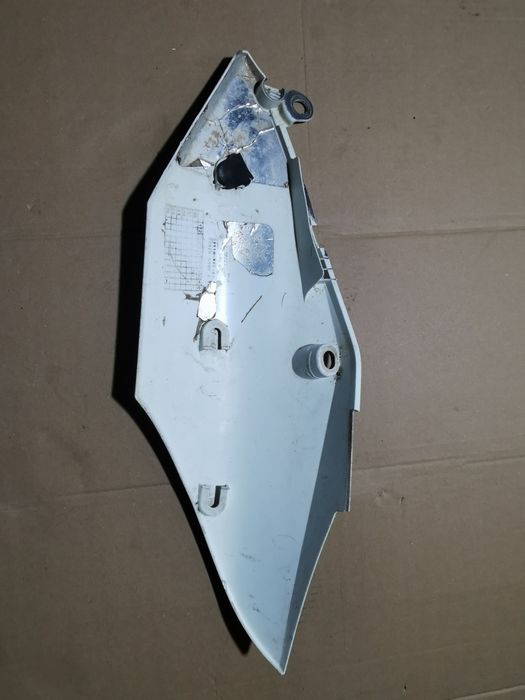 Honda crf 450 osłona owiewka tył prawa boczna panel
