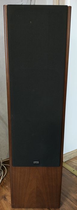 Kolumny HECO Superior 830