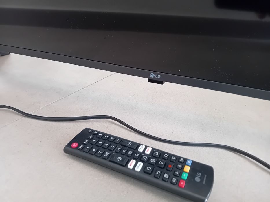 TV LG de 55" como nova