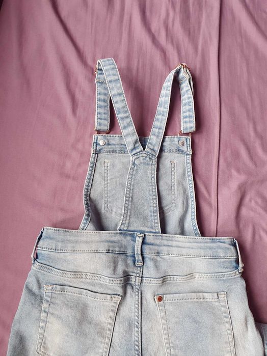 H&M - Spodnie, jeansy, ogrodniczki 7-8 lat, 128 jak nowe