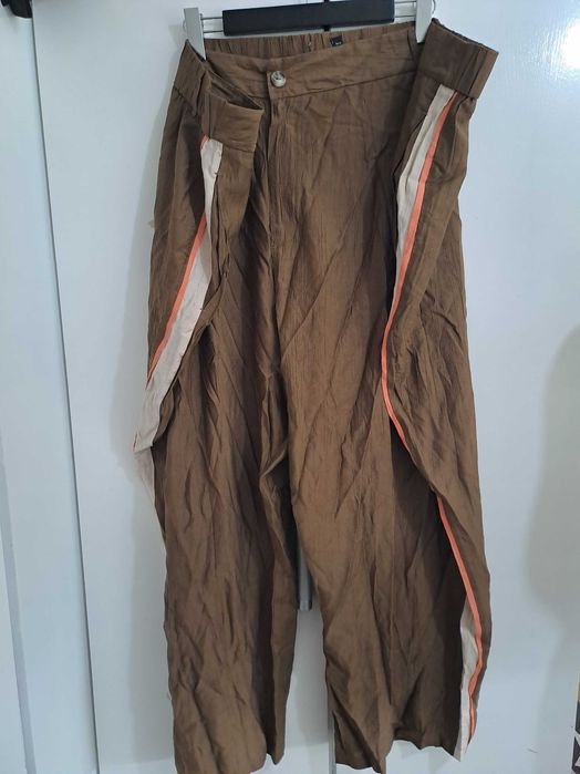 Spodnie brązowe ASOS