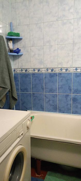 Продам трикімнатну квартиру