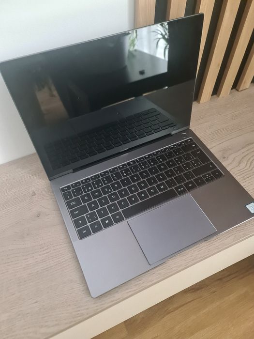 Huawei matebook X Pro