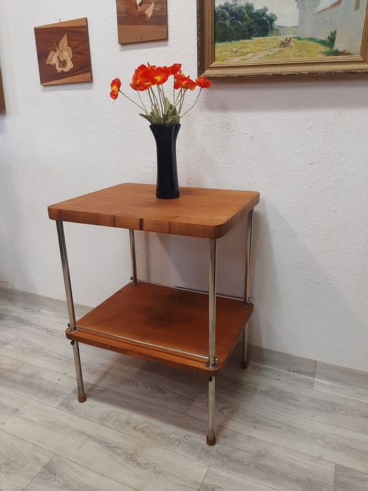 Stolik po renowacji vintage