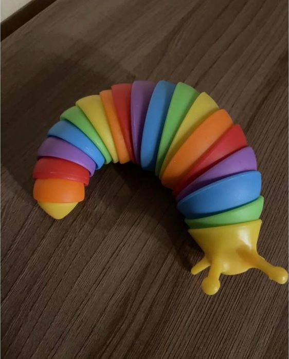 Дитячі іграшки від 1 року