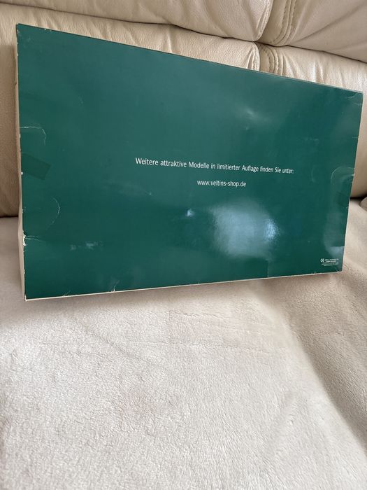 Unikat dla kolekcjonera reklama piwa Veltins z  lat 80- tych. .