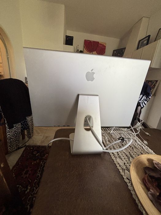 Mac Pro & Cinema HD Display