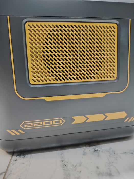 Продам зарядну станцію VTOMAN Jump 2200