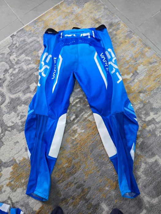 Conjunto FXR para moto cross (XL)